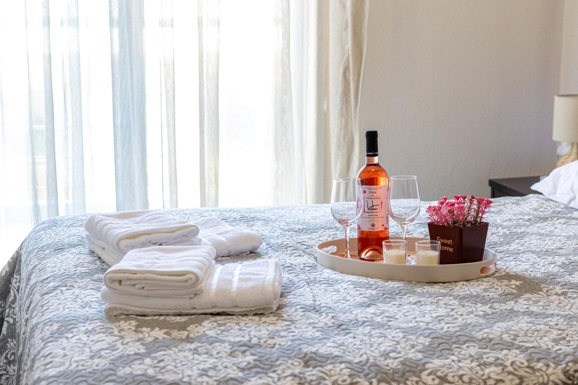 Apartment Teo Nea Iraklitsa